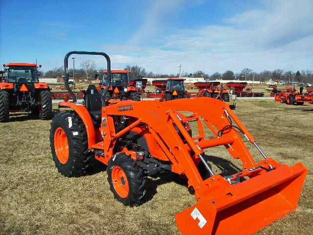 KUBOTA L4600 USZCZELKA GŁOWICY